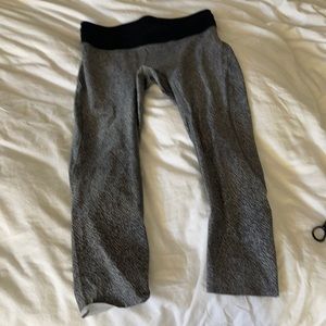 19 inch crop leggings